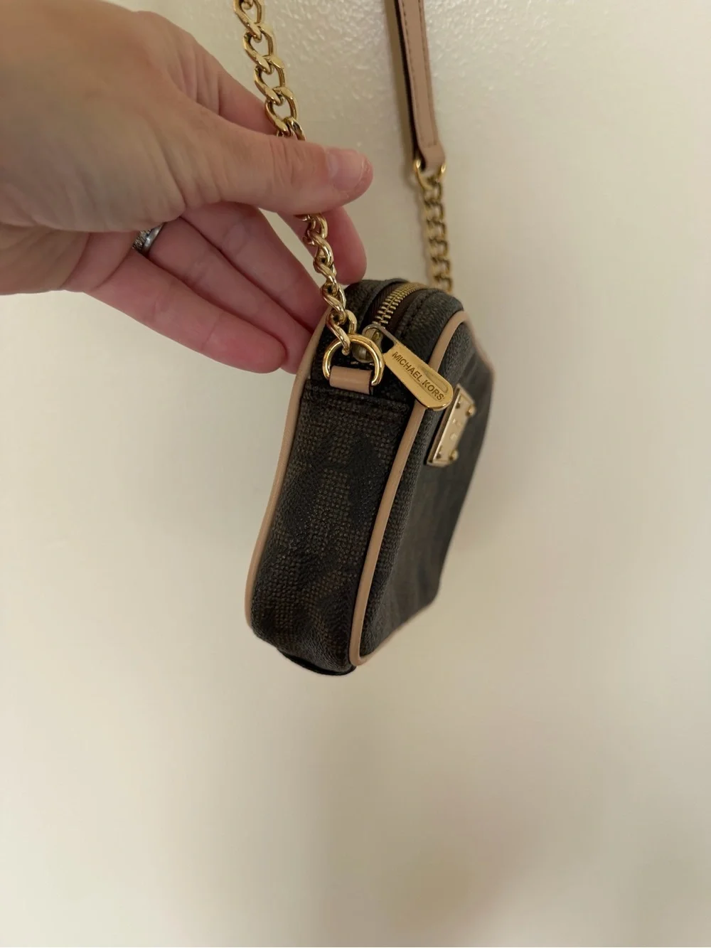 MICHAEL KORS Jet MK Logo Small Signature Camera Crossbody Bag Brown Gold Purse